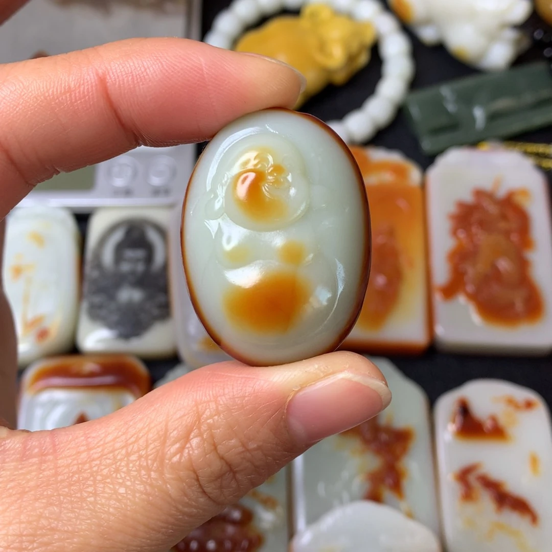 和田玉颈饰未镶嵌