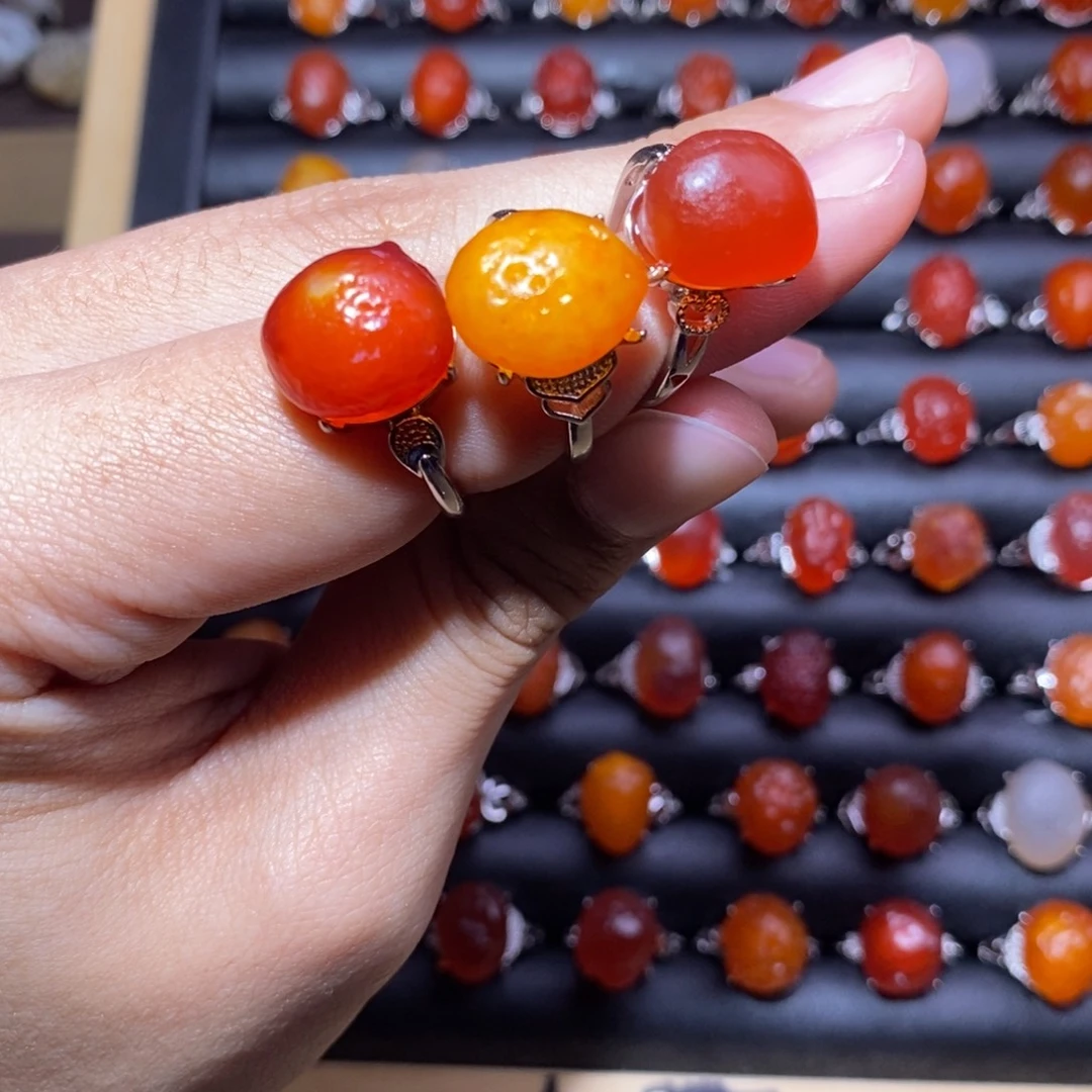 妩***媚玛瑙/玉髓合金戒指