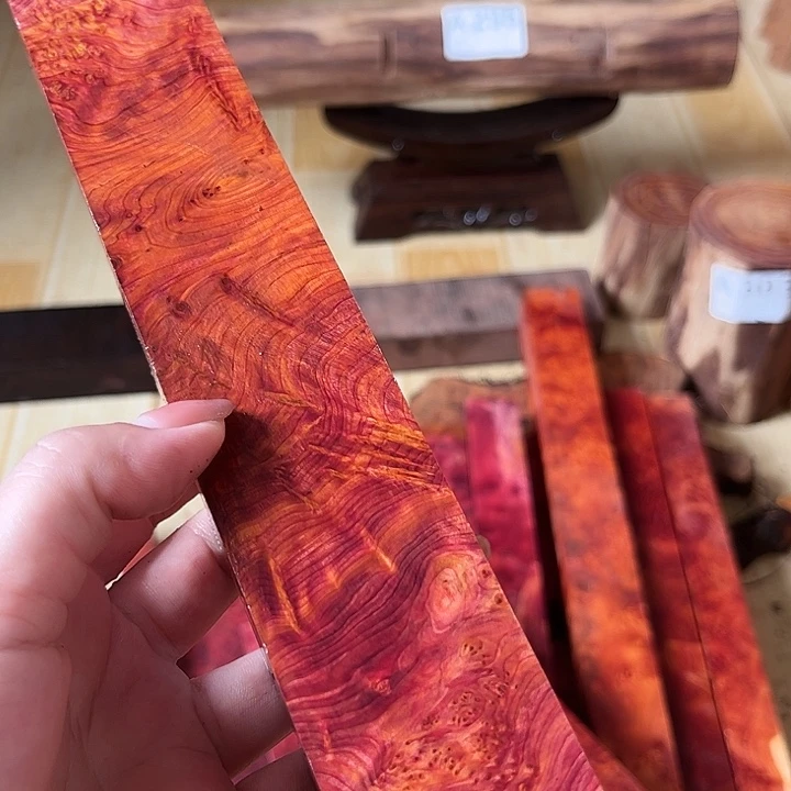 听***歌血柏木料木料木料带瑕不退换