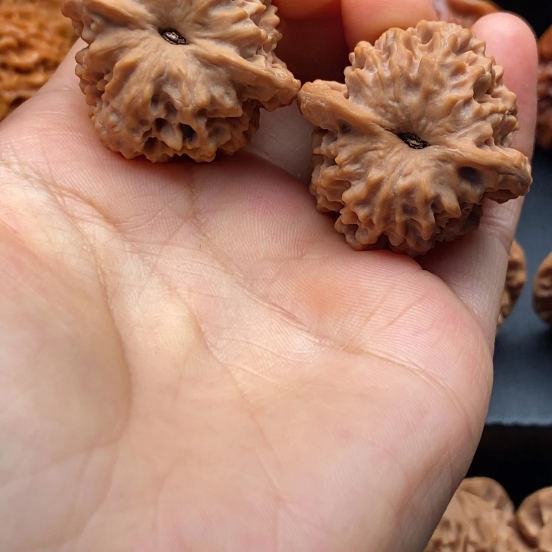 文玩核桃把件懐*秦岭文玩核桃