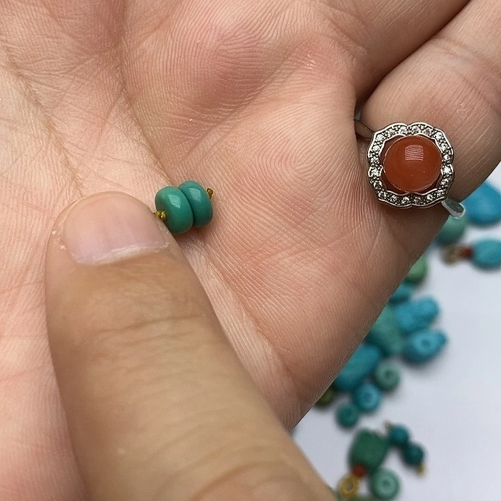 南红玛瑙未镶嵌珠宝奇石