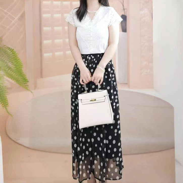 杭州西湖门店直销黑色波点半身裙女夏季新款高腰小个子a字裙长裙