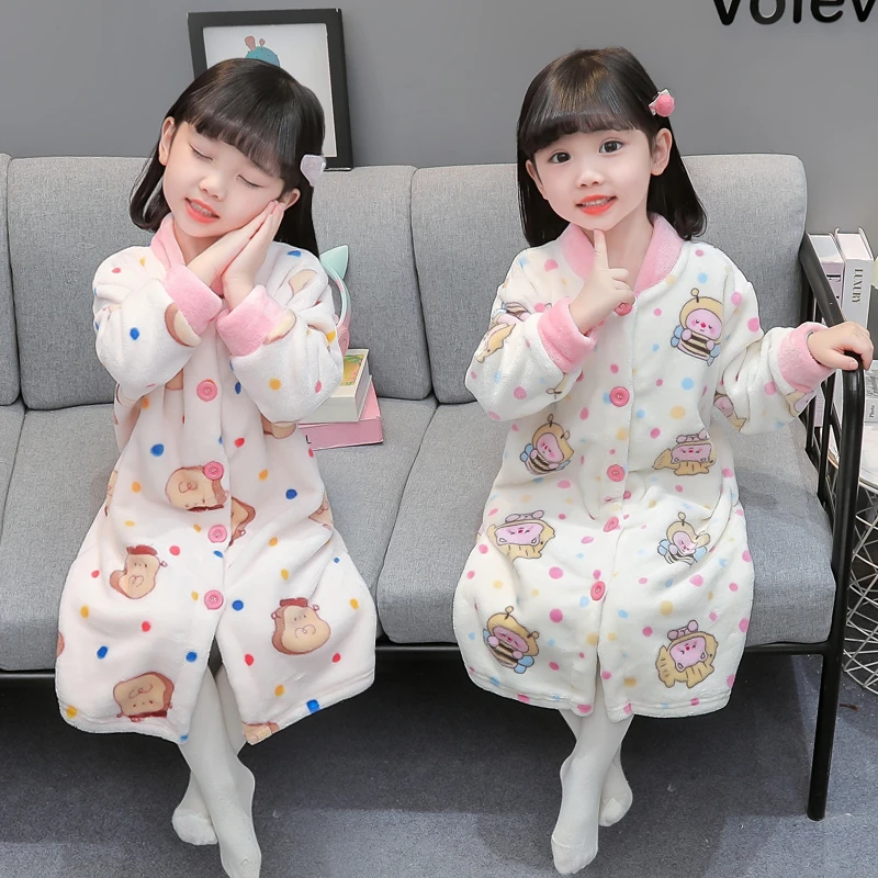 女童睡袍秋冬季法兰绒2025新款女宝宝长款珊瑚绒女孩冬款儿童浴袍
