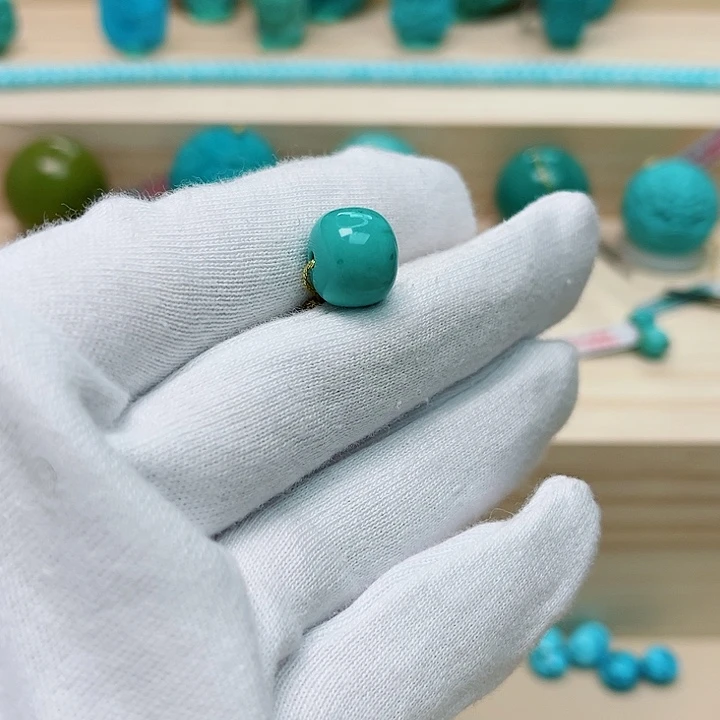 绿松石珠宝未镶嵌