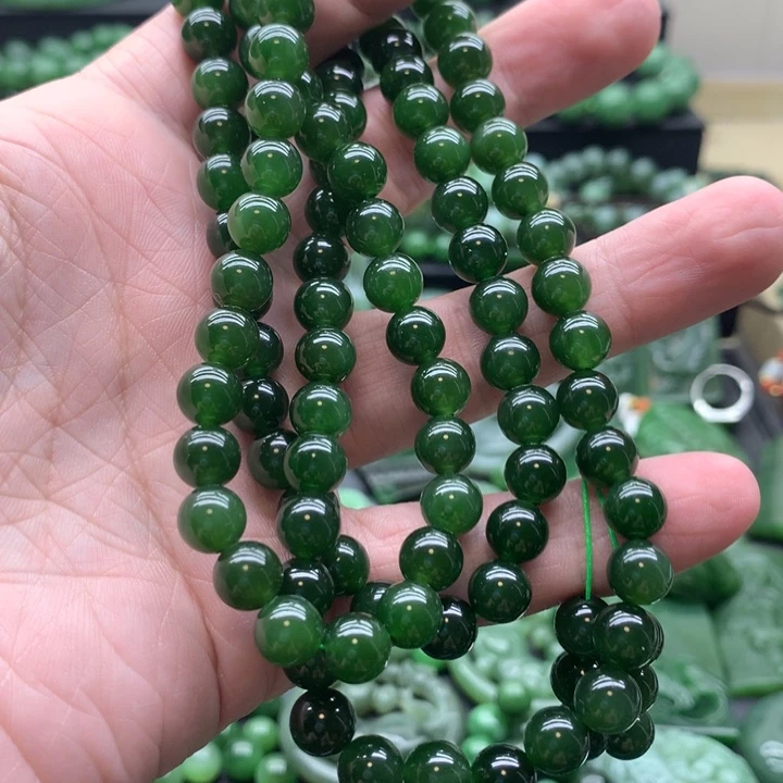 和田玉（碧玉）未镶嵌颈饰