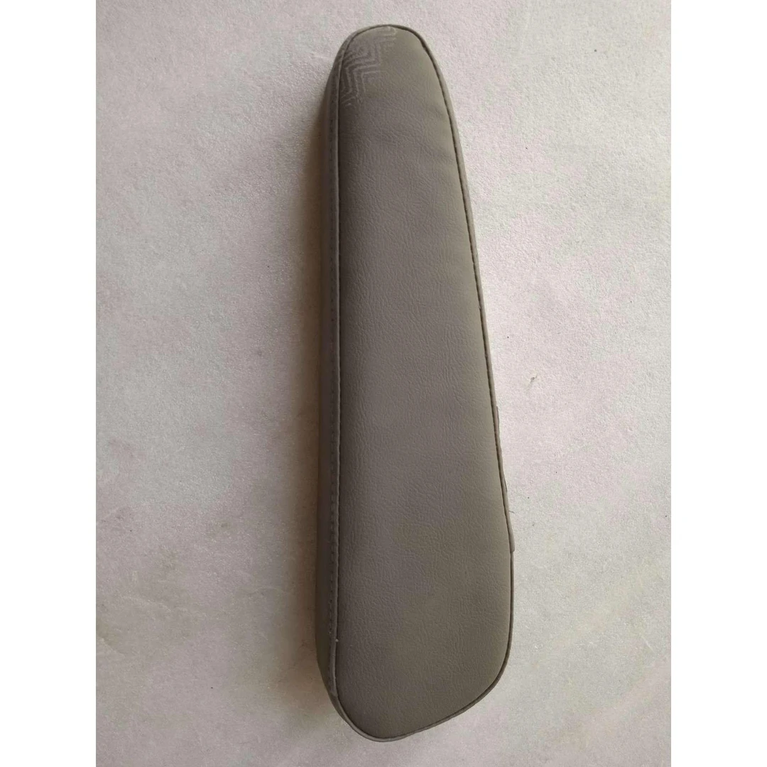 重汽豪沃轻卡统帅轻卡驾驶室主座椅扶手总成LG汽车专用配件