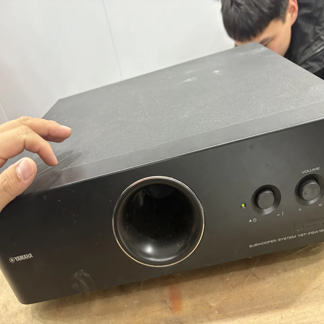 9新 Yamaha/雅马哈 二手雅马哈低音炮，运费自理，不支持无理由