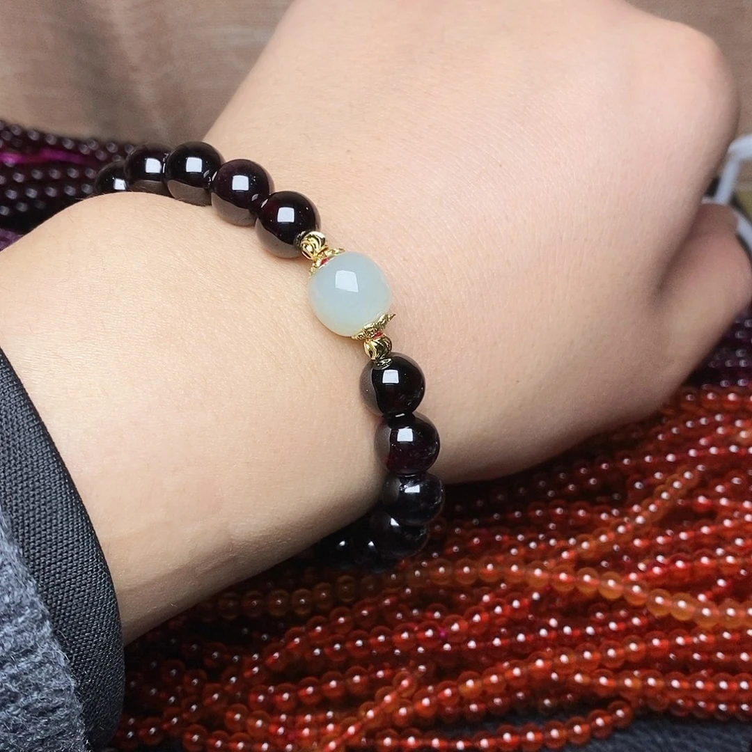 未镶嵌石榴石手链卡9单圈酒红