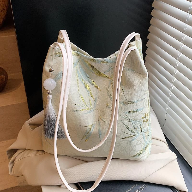 新中式国风包包女大容量水桶包女式2025新款潮流行时尚通勤单肩包