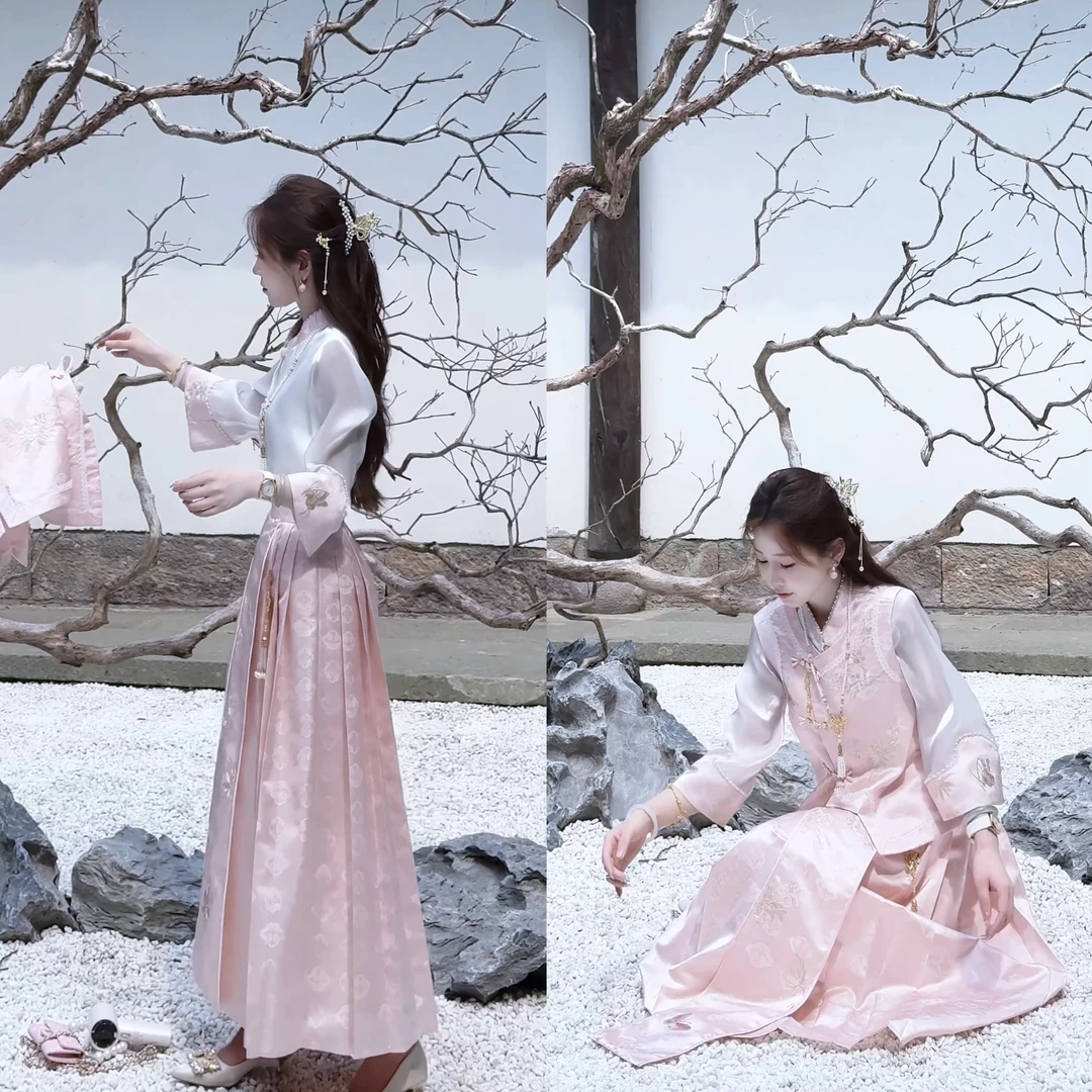 【婷婷】《昙花一现》如意纹织锦料重工打造马面三件套 TT2SQTH2017