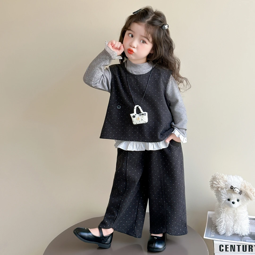 女童套装春秋季2025新款儿童秋装洋气韩版宝宝早秋时髦呢子三件套