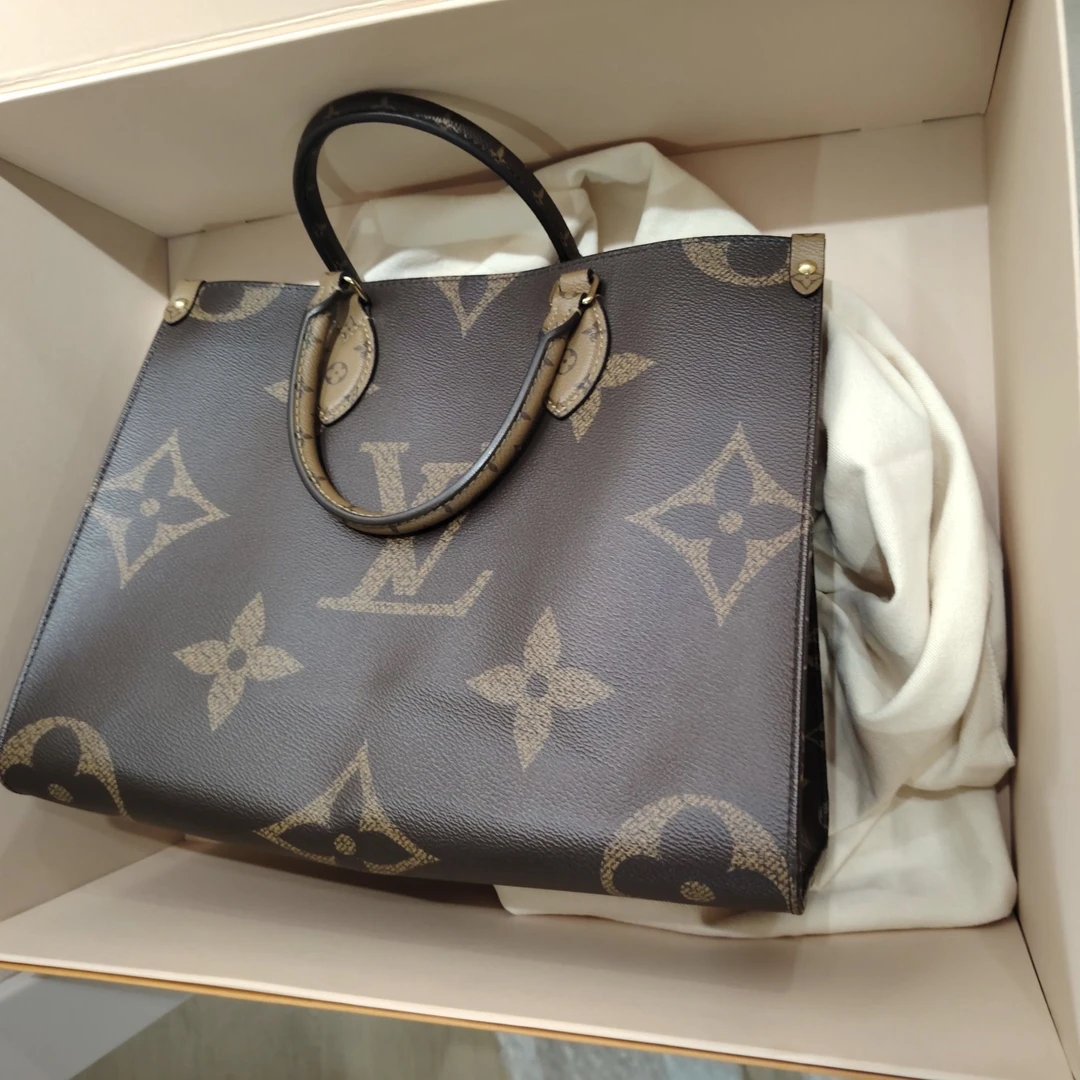 95新 LouisVuitton/路易威登 小野专属/95新/单肩包/DC8302