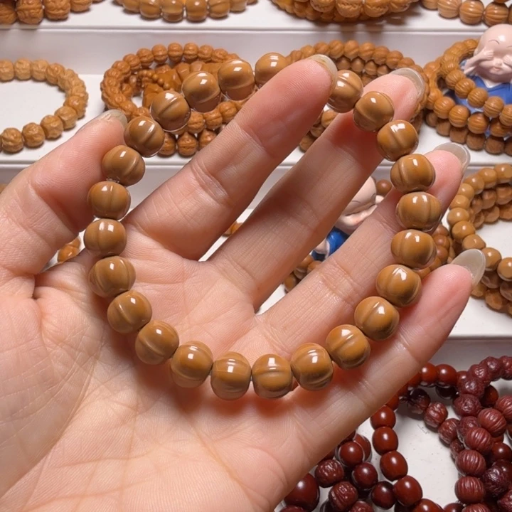 平***的吊坠猴头核桃鲨鱼