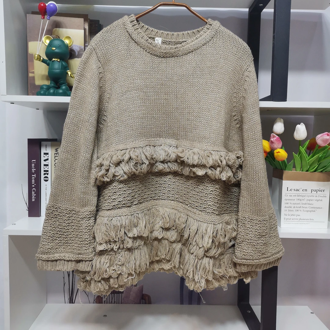 G0938【春季新款】时尚卡其色圆领不规则拼接上衣