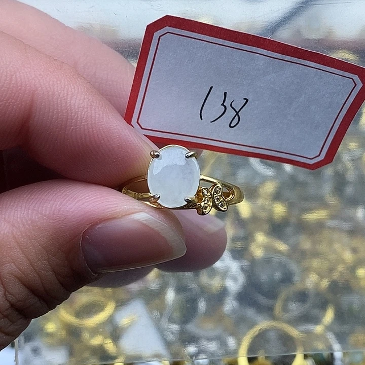 翡翠未镶嵌戒指138