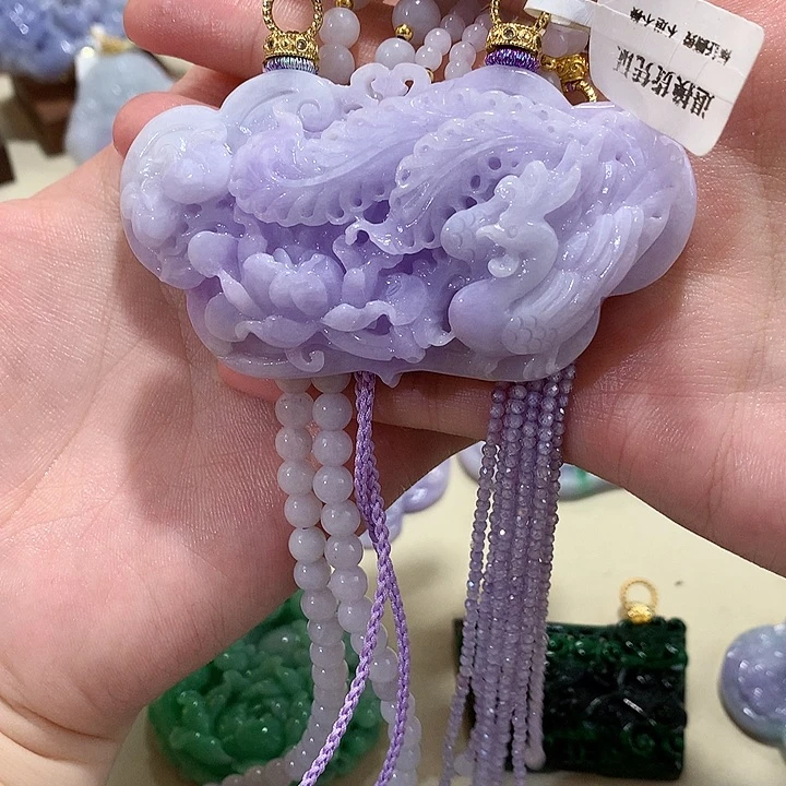 翡翠未镶嵌颈饰翡翠吊坠