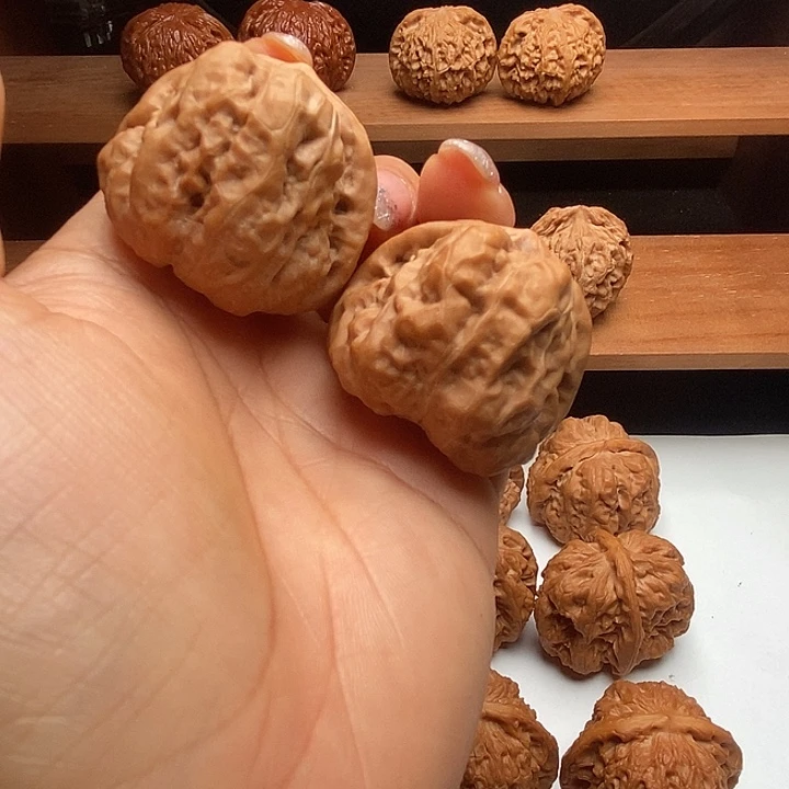 文玩核桃蛤蟆头35➕微修