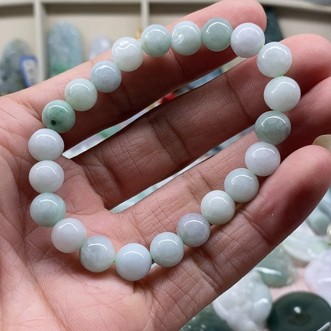 颈饰未镶嵌翡翠天然