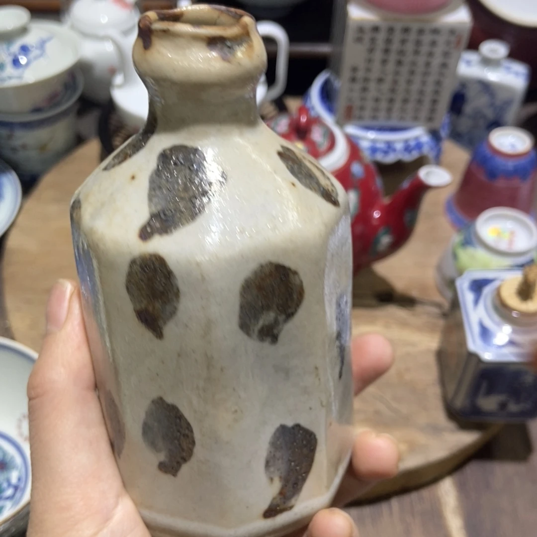 老***黄陶瓷艺术品的制作