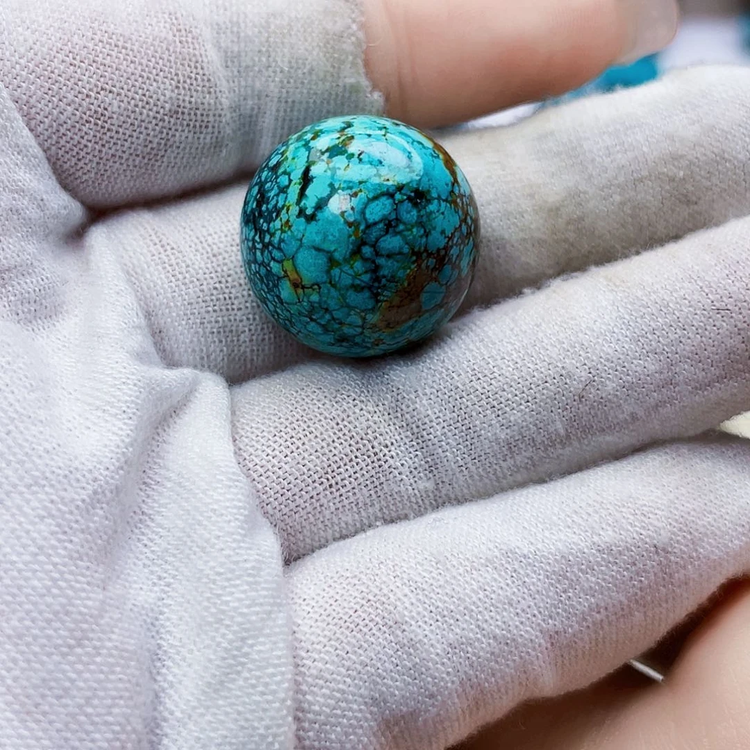 绿松石未镶嵌饰品