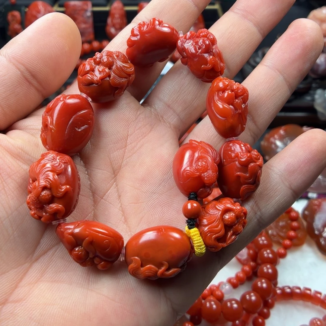 金***剑南红玛瑙未镶嵌挂件