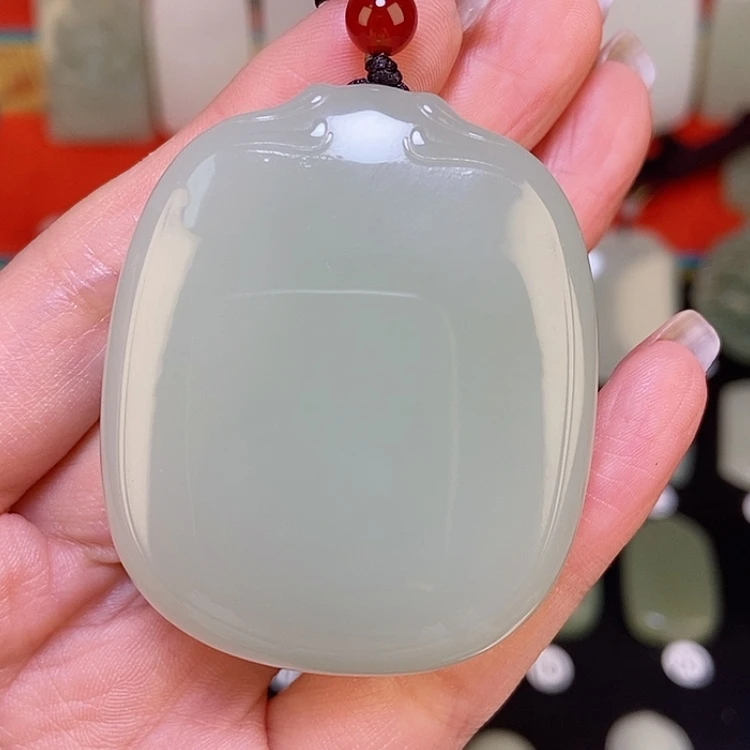 【闪购商品】颈饰未镶嵌和田玉