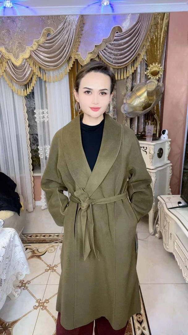 ئارزۇ يىڭىلىق  چاپانلار 艾热祖羊毛大衣