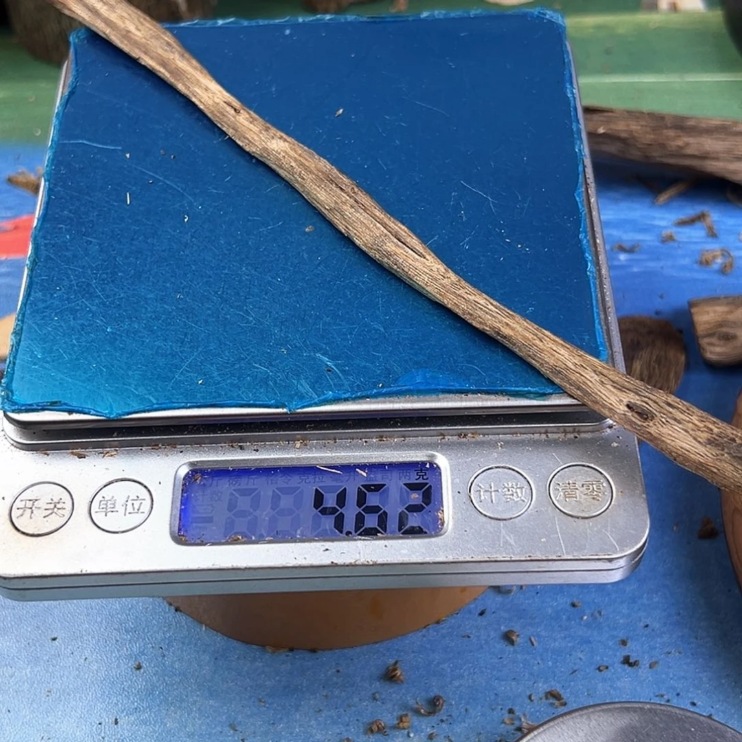 香料绿奇楠沉水白棋块料4.6克