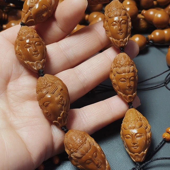 荷叶，观音，橄榄核雕工艺