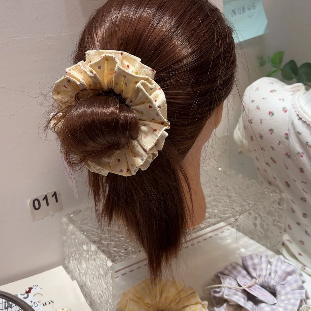 布艺非金属杏色爱心