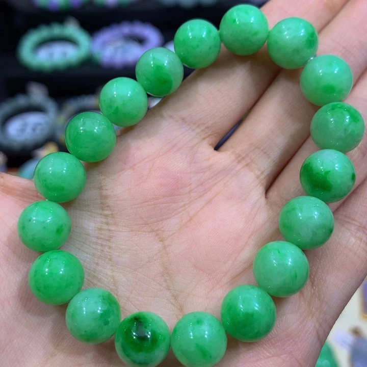 翡翠未镶嵌颈饰翡翠10