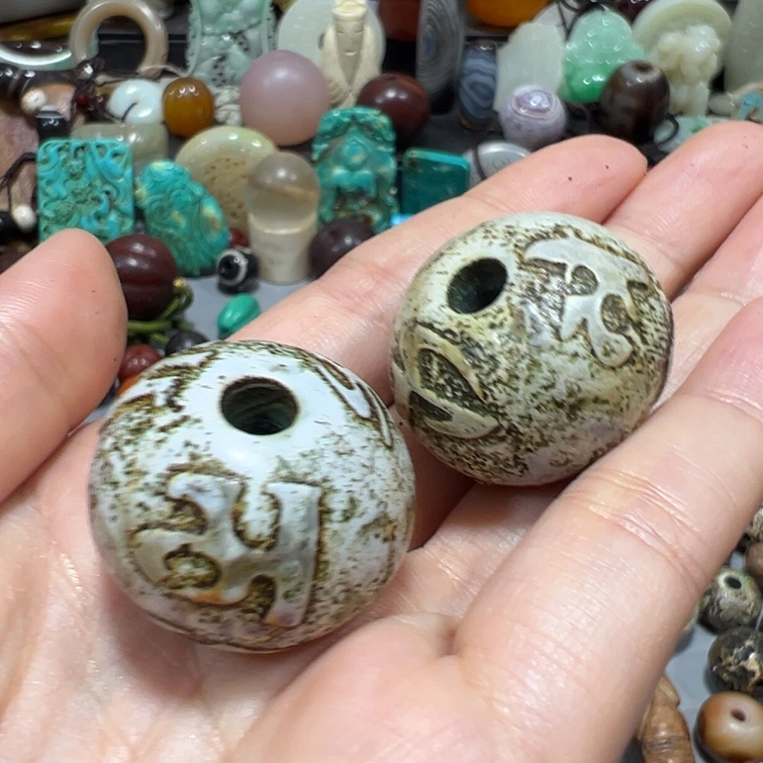 老***袁玛瑙/玉髓做工考究精致大方不简单不精致合金