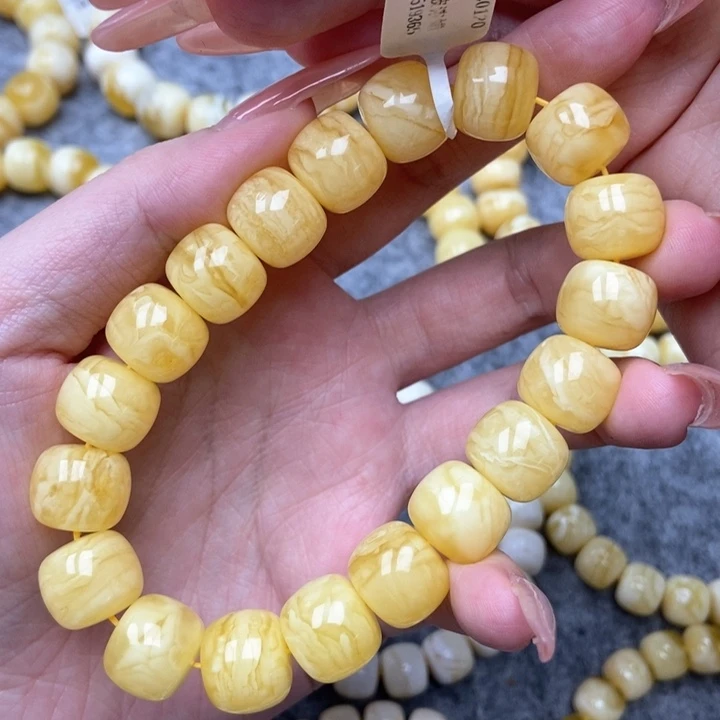 琥珀未镶嵌珠宝奇石13