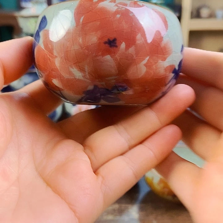 瓷片手工制作工艺精湛等