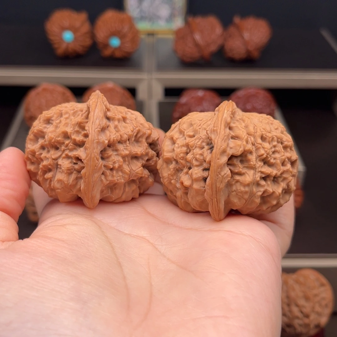 桃核把件平谷白云寺马蹄野生