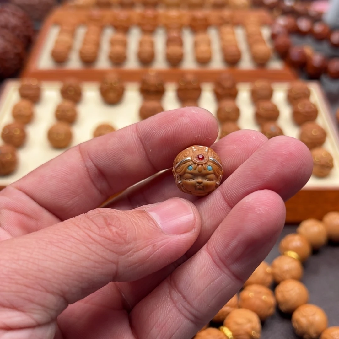 布*Z1.6尺寸镶嵌款扎吉拉姆