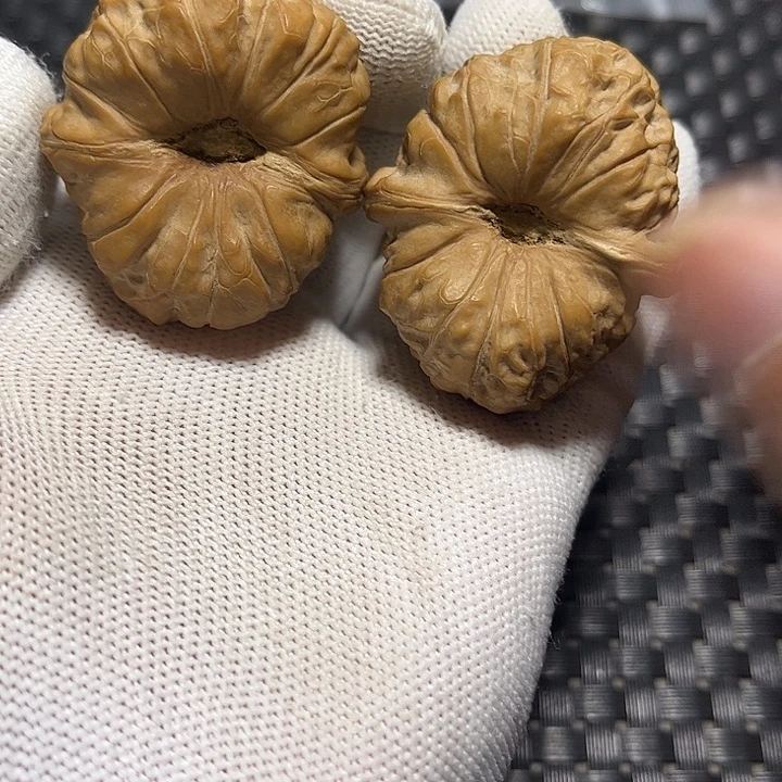 文玩核桃吊坠南瓜墩