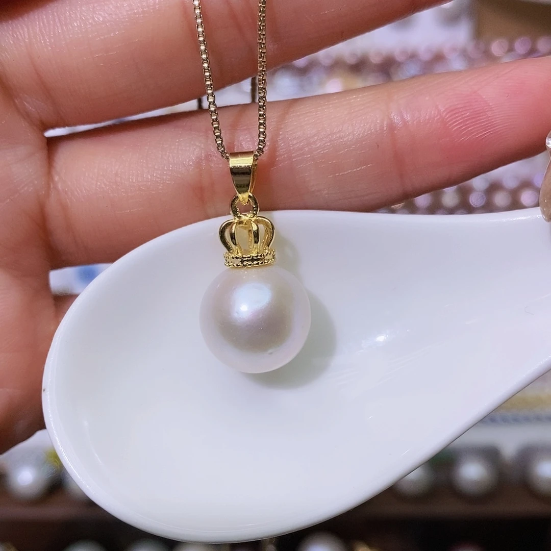 淡水珍珠颈饰合金