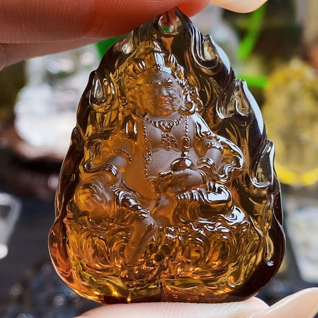 未镶嵌颈饰水晶吊坠