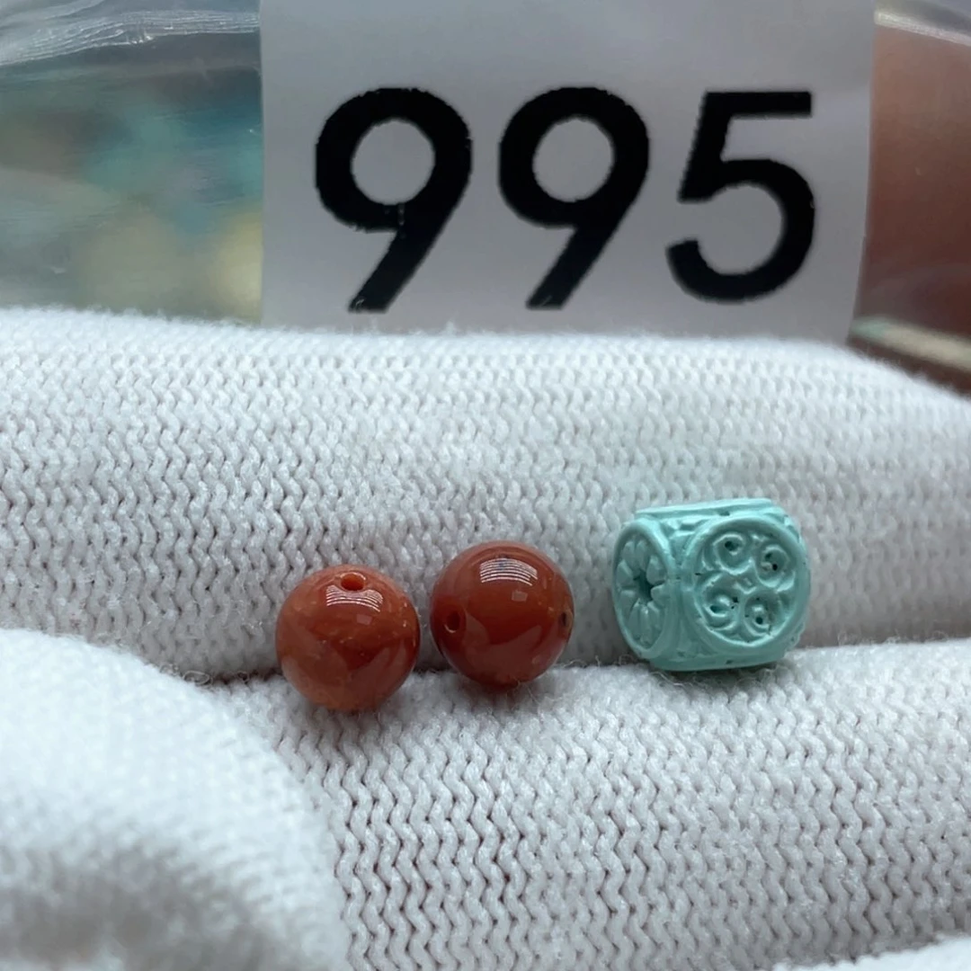 南红玛瑙未镶嵌珠宝奇石