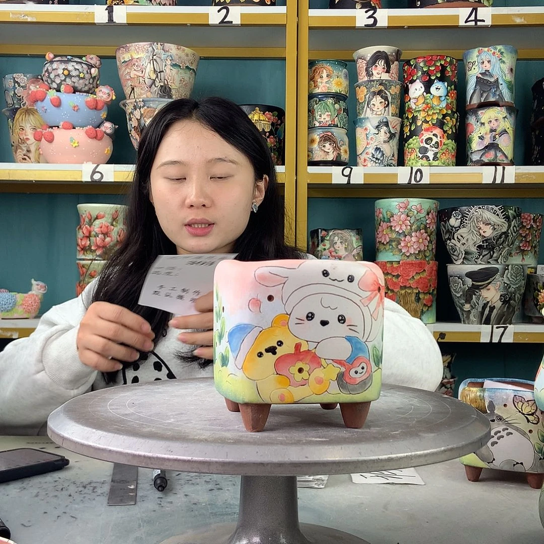 陶景德镇手工花盆