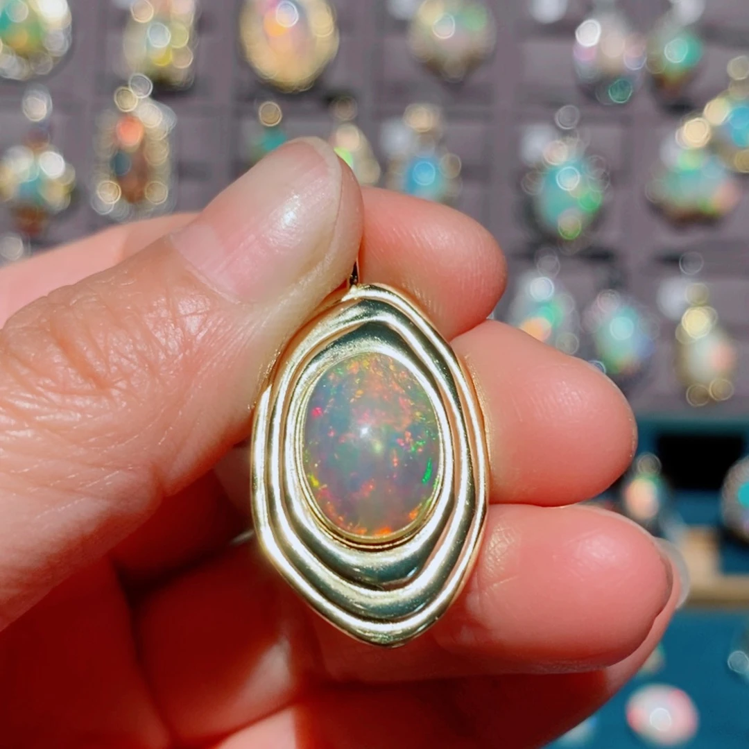 欧泊欧泊吊坠银S925镶嵌