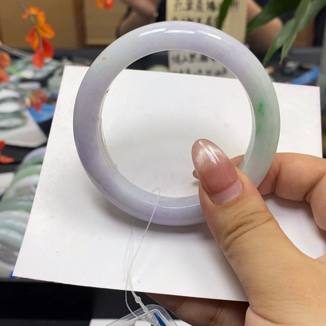 翡翠手镯未镶嵌5657口
