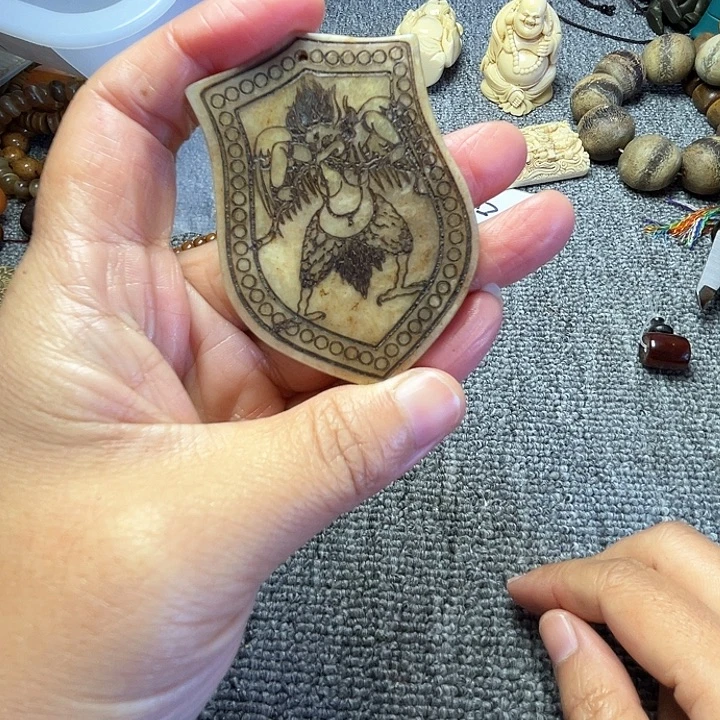 木质非金属其他配饰