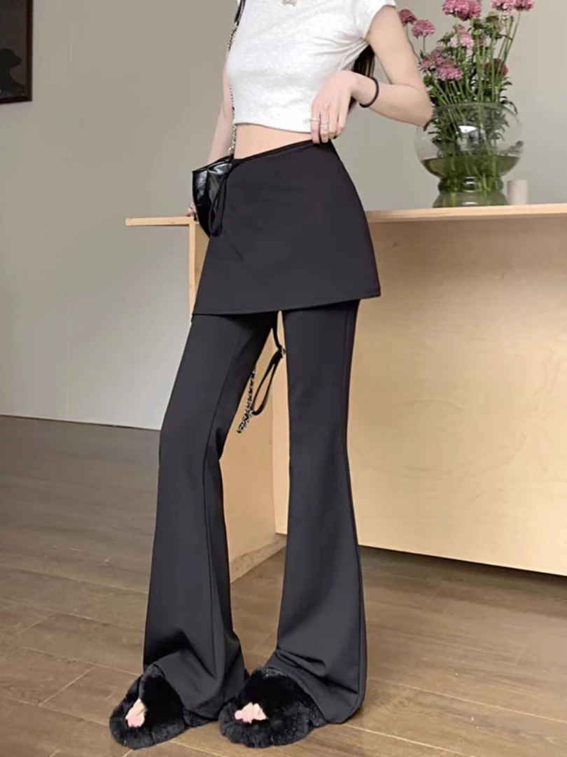 9952—黑色假两件休闲裤春季新款设计感小众高腰微喇叭裤