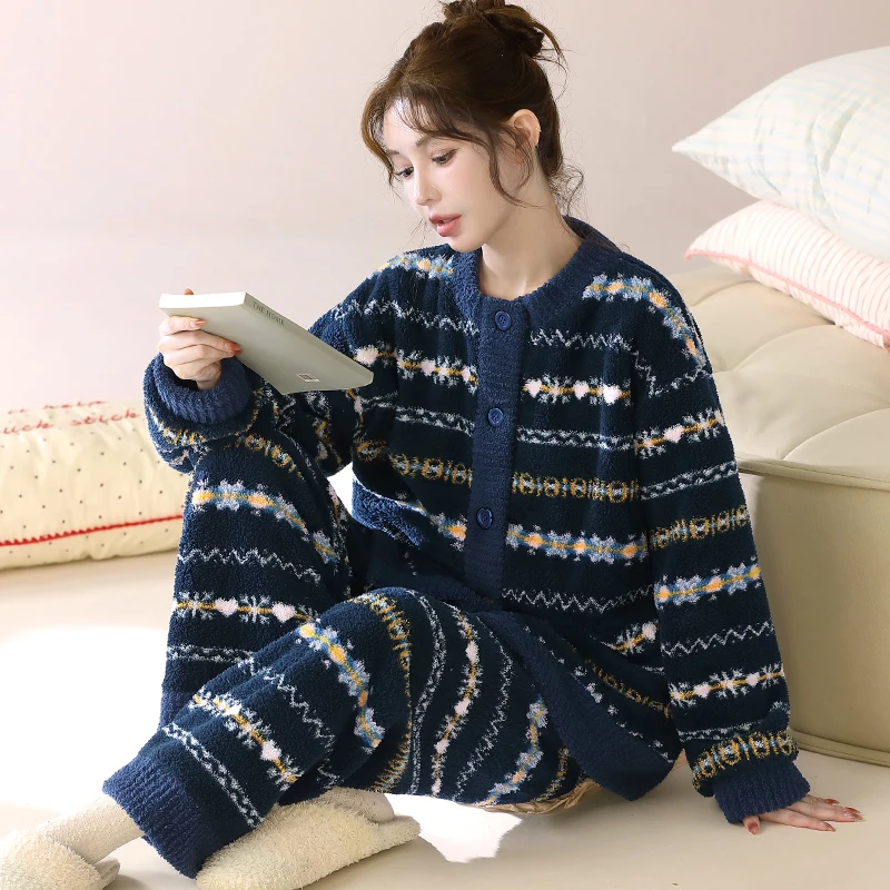 【柏林纪事】莎粒绒高密暖绒秋冬天可外穿法兰绒家居服睡衣套装女