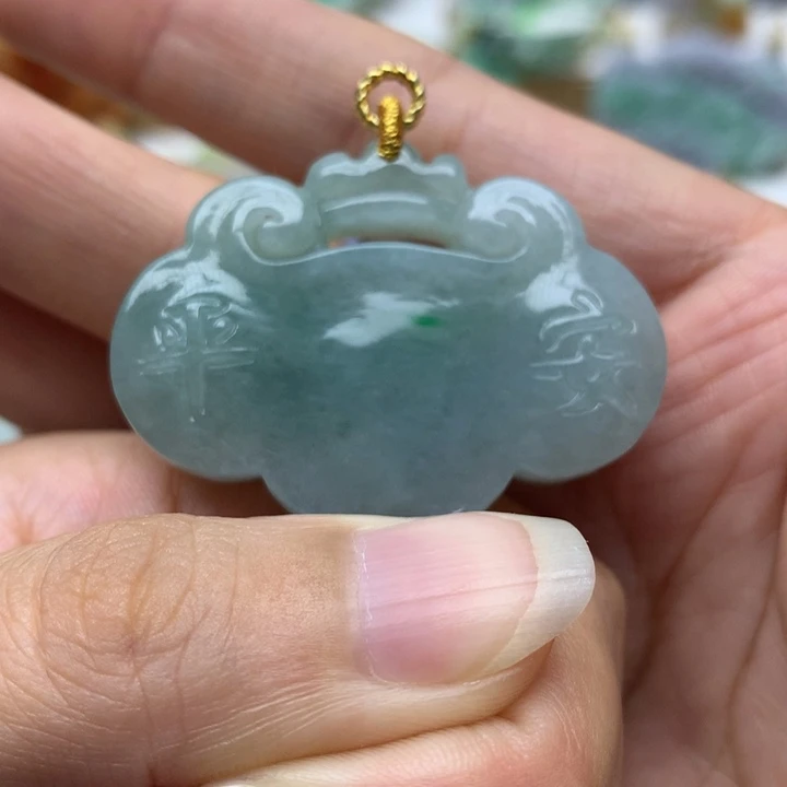 颈饰未镶嵌翡翠正翡翠