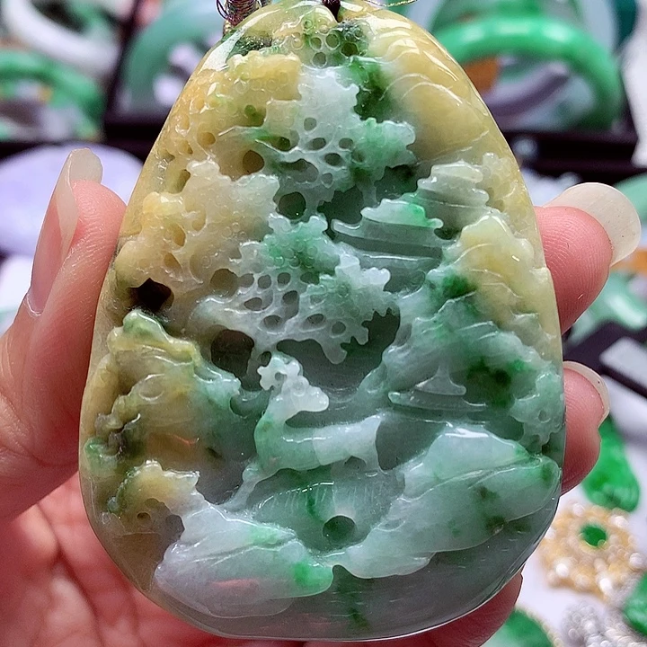 翡翠未镶嵌颈饰翡翠