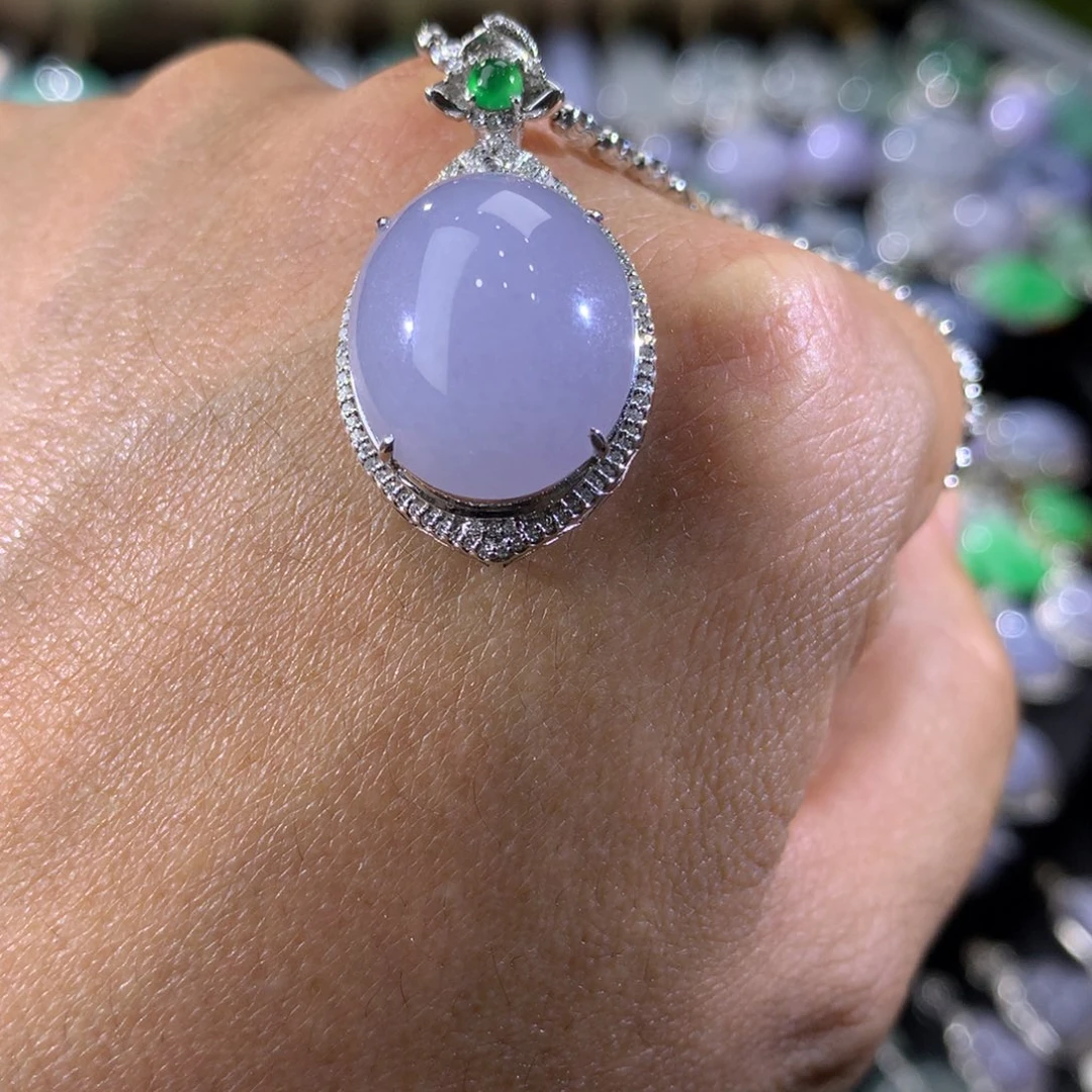 翡翠吊坠(不含链)18K金镶嵌