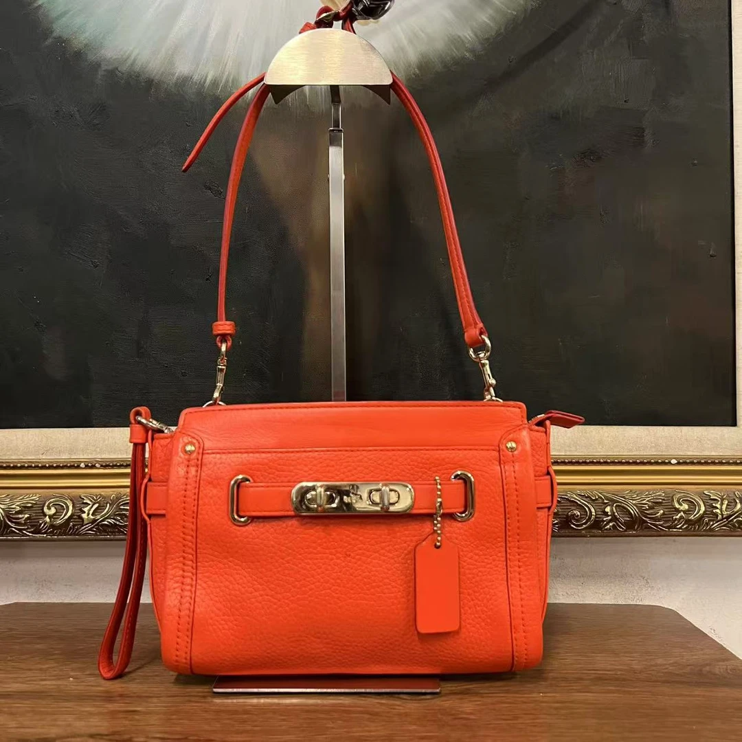 95新 COACH/蔻驰 coach单肩包/98760